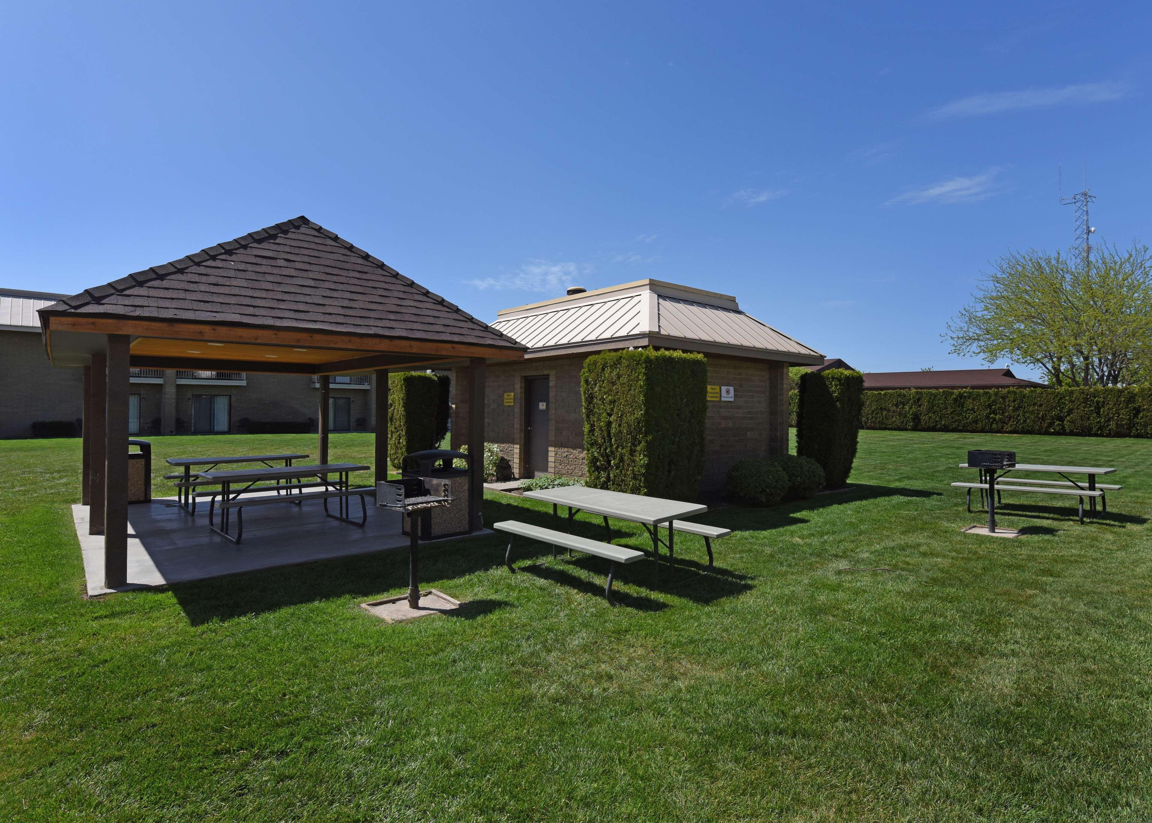 Best Western Plus Ahtanum Inn Union Gap Exterior foto
