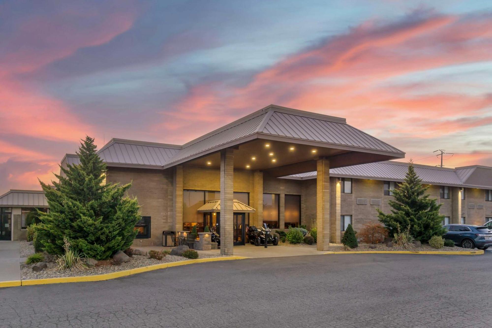 Best Western Plus Ahtanum Inn Union Gap Exterior foto